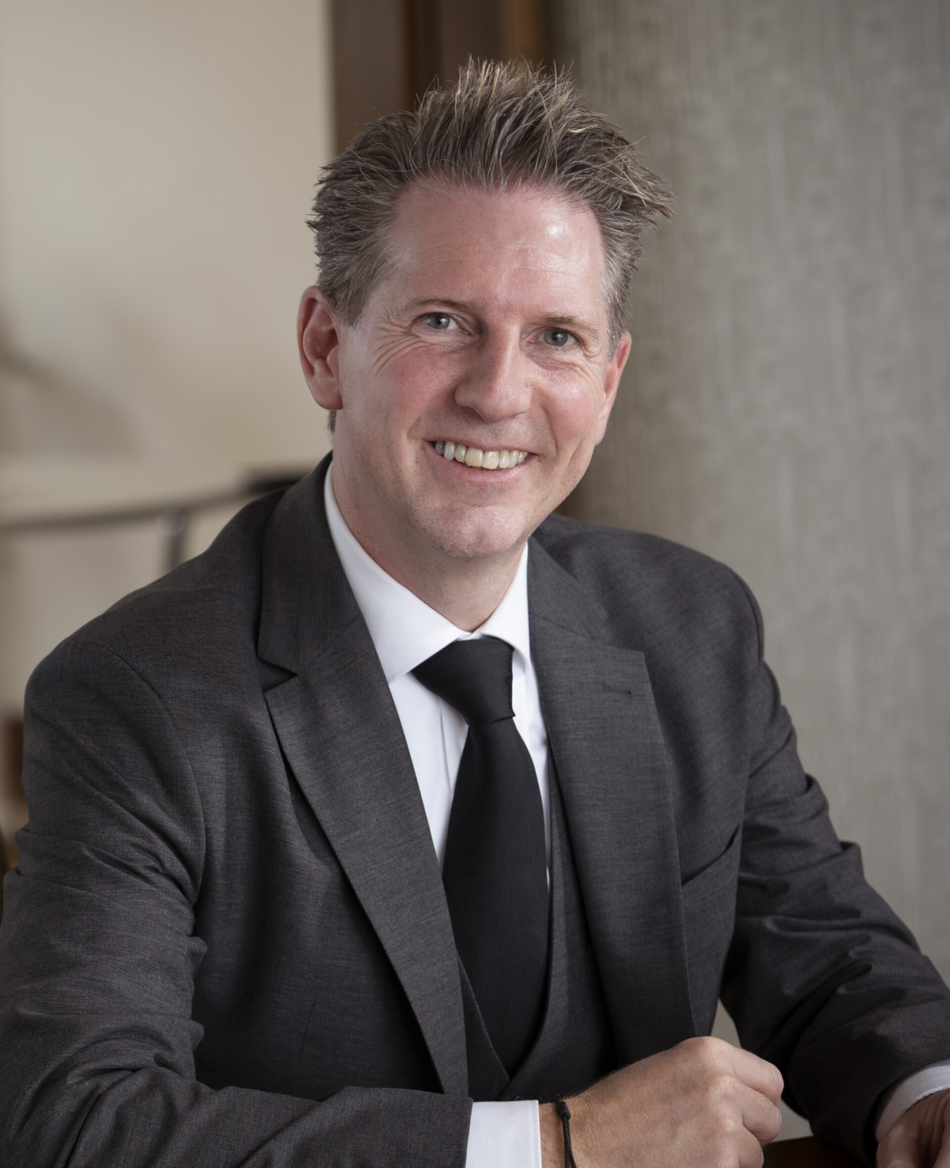 Portraitfoto Jens Rüggeberg